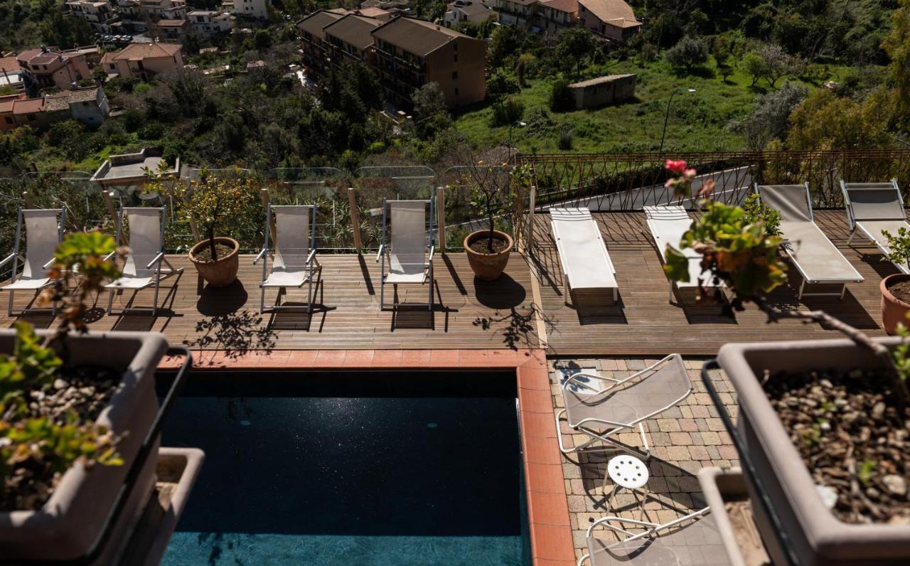 Bnb Casa Rossa มอนเรอาเล ภายนอก รูปภาพ