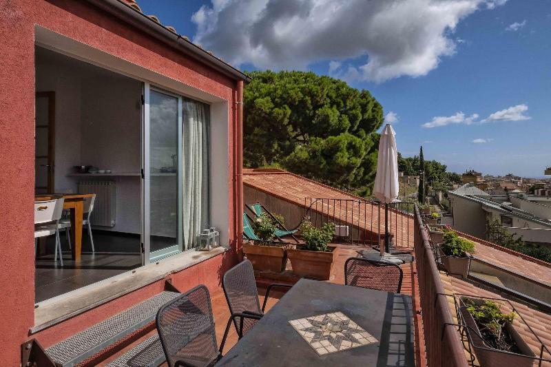 Bnb Casa Rossa มอนเรอาเล ภายนอก รูปภาพ