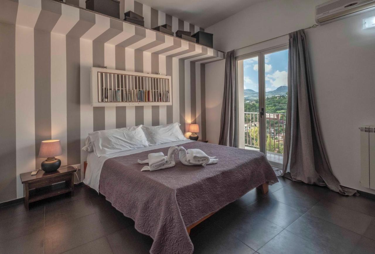 Bnb Casa Rossa มอนเรอาเล ภายนอก รูปภาพ