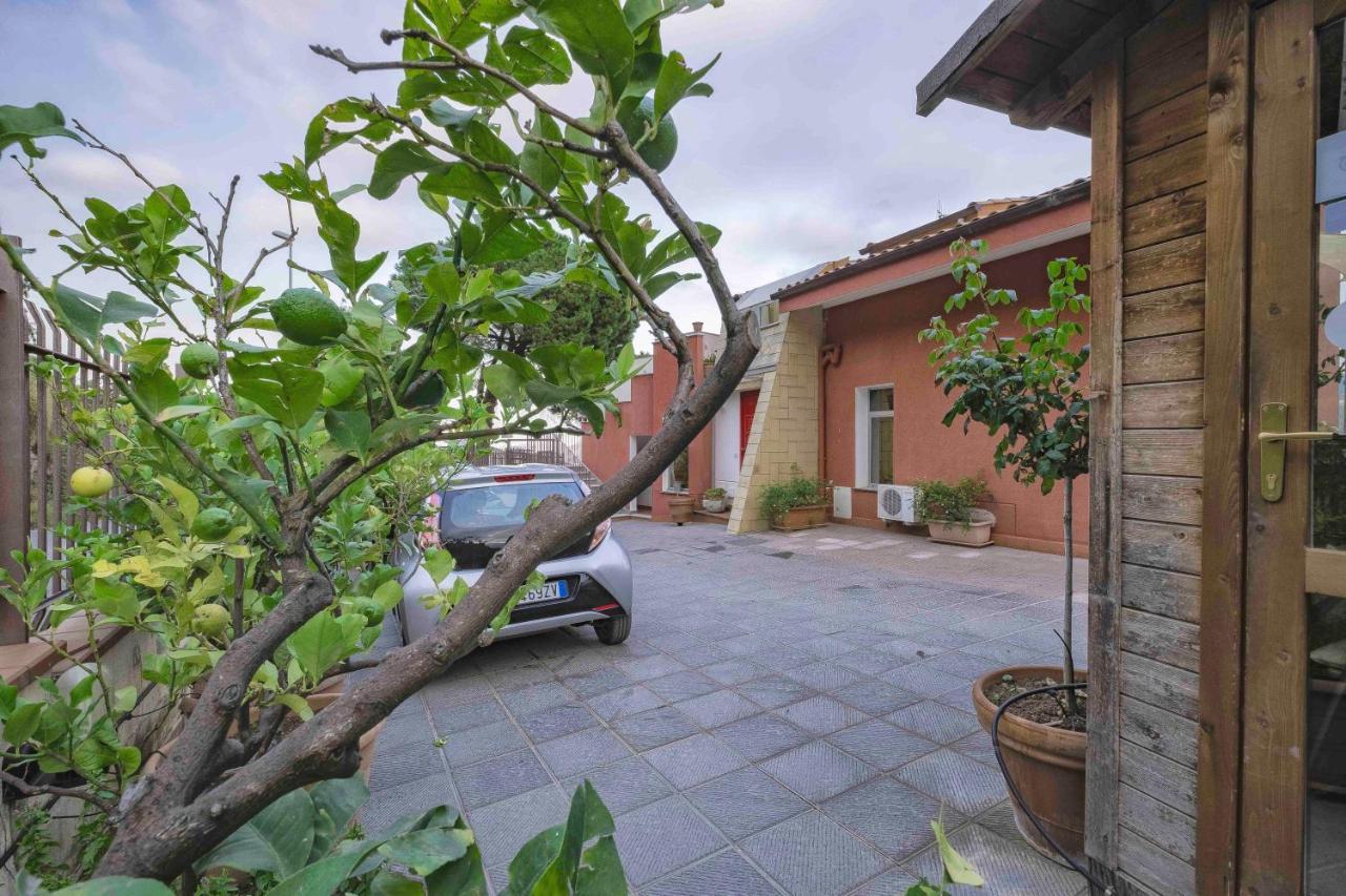 Bnb Casa Rossa มอนเรอาเล ภายนอก รูปภาพ