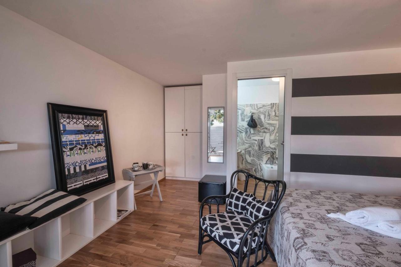Bnb Casa Rossa มอนเรอาเล ห้อง รูปภาพ