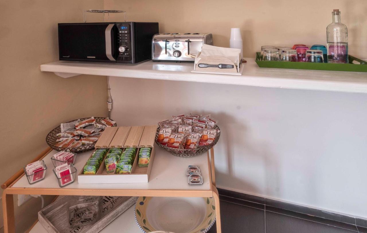 Bnb Casa Rossa มอนเรอาเล ภายนอก รูปภาพ