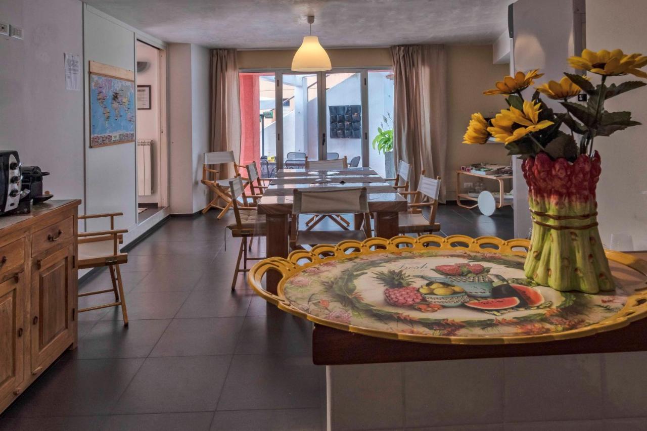 Bnb Casa Rossa มอนเรอาเล ภายนอก รูปภาพ