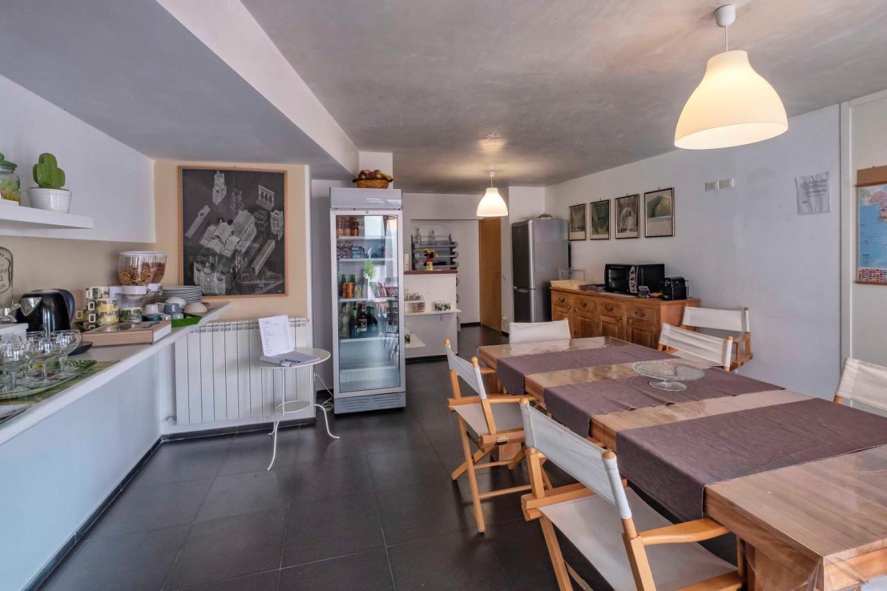 Bnb Casa Rossa มอนเรอาเล ภายนอก รูปภาพ